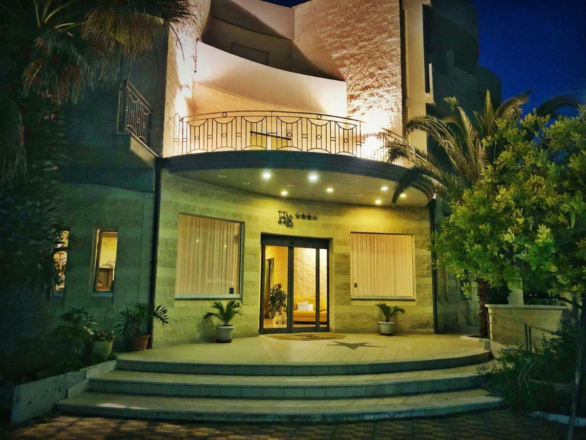 Hotel Mille Pini Marina di Ginosa Exterior foto